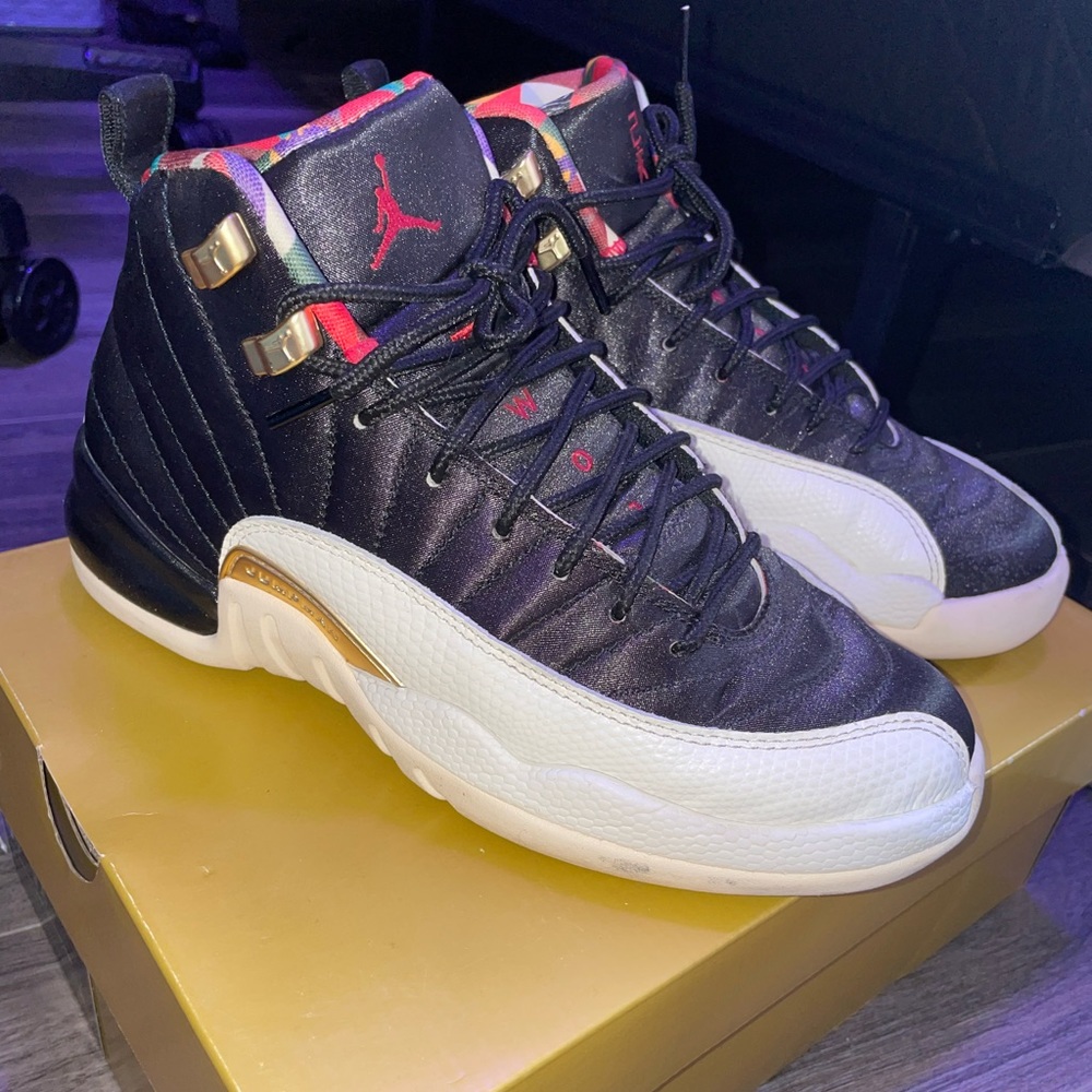 Jordan 12 CNY Black 5.5y